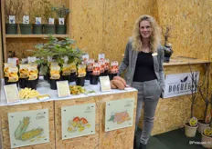 Mandy Alsemgeest van Bo Green presenteert enkele nieuwe planten in het assortiment, waaronder de Baby Corn, Golden Berry (physalis) en Sweet Potato